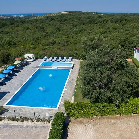 Paradis Apartmán *