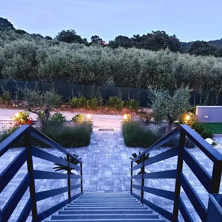 Апартаменты Lucy